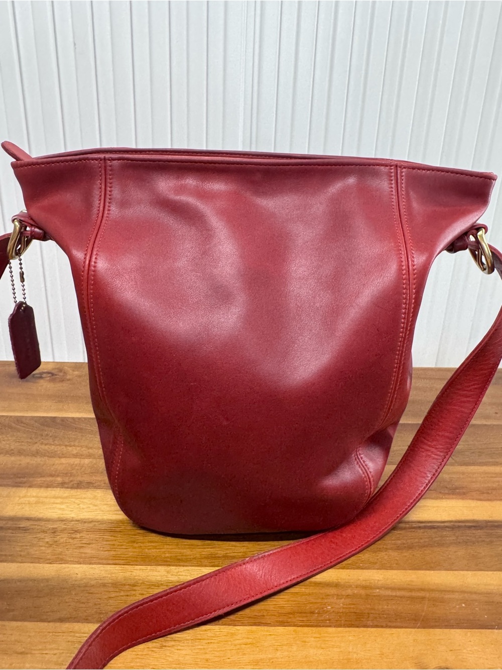 Coach bag vintage 1998 red Monterey Hobo Authentic read description USA